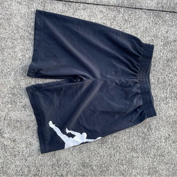 Jordan Black Performance Shorts for Active Wear - Picture 1 of 4